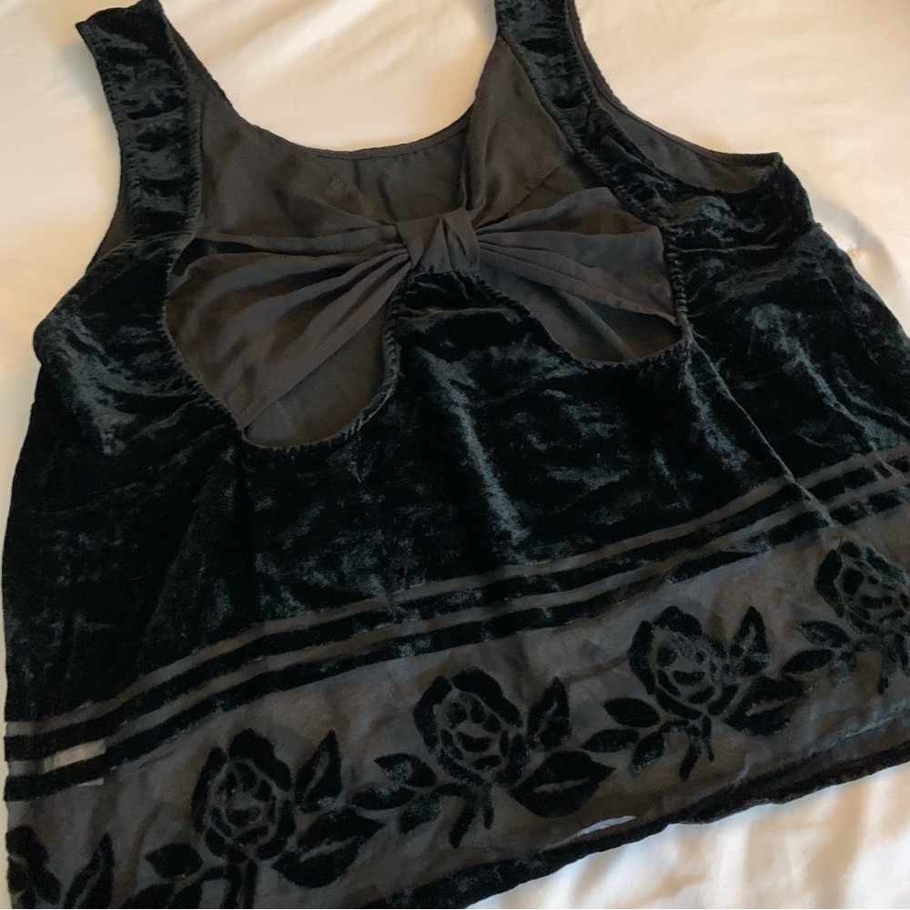 Velvet tank 🖤 Made Fashion Week for Impulse